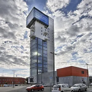 Htm Venice By Halldis Apartamento