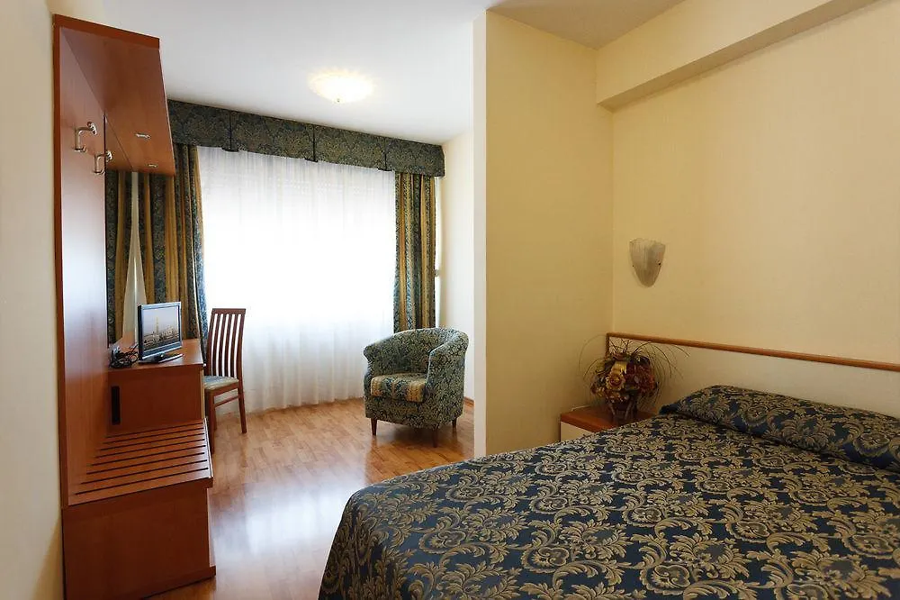 Hotel Airmotel Mestre 3*,